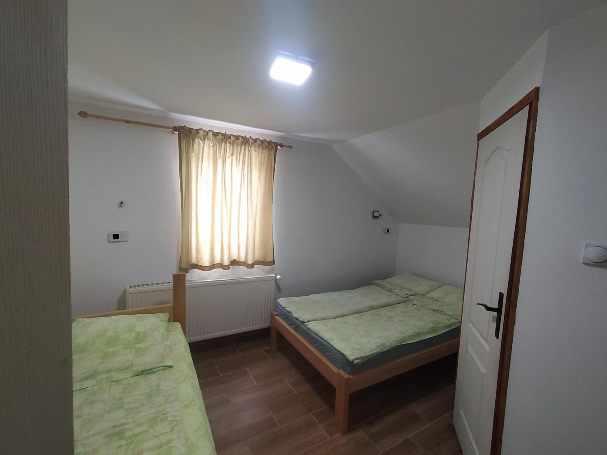 Domacinstvo Kod Gere Bed & Breakfast Crni Vrh Room photo